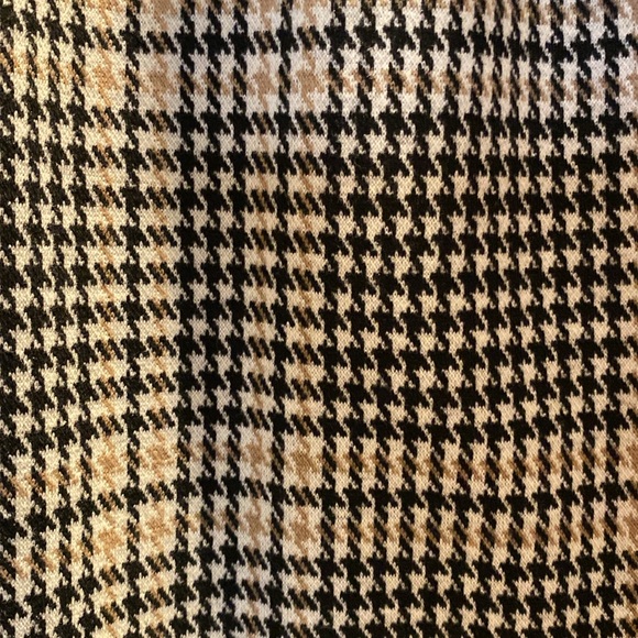 Knit/ stretchy fitted dress by J. McLaughlin size Large - Picture 2 of 6